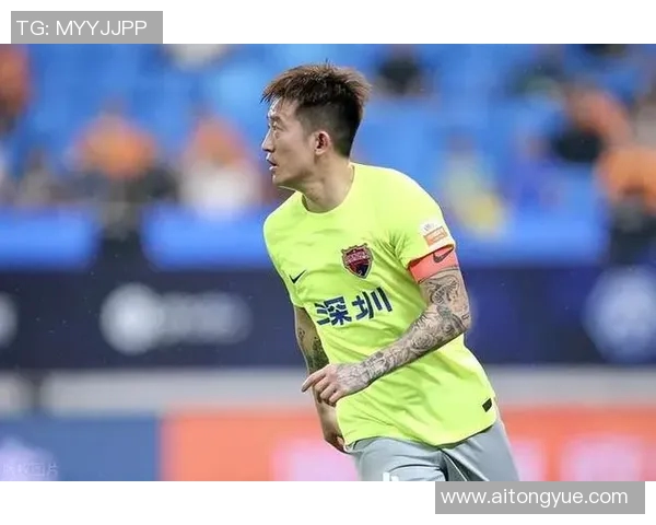 足球激凸引发的热潮与争议探讨球迷文化与赛事影响力的深度分析 足球激凸引发的热潮与争议探讨球迷文化与赛事影响力的深度分析